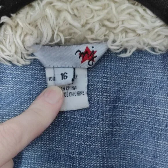 Denim jacket - Picture 6 of 10